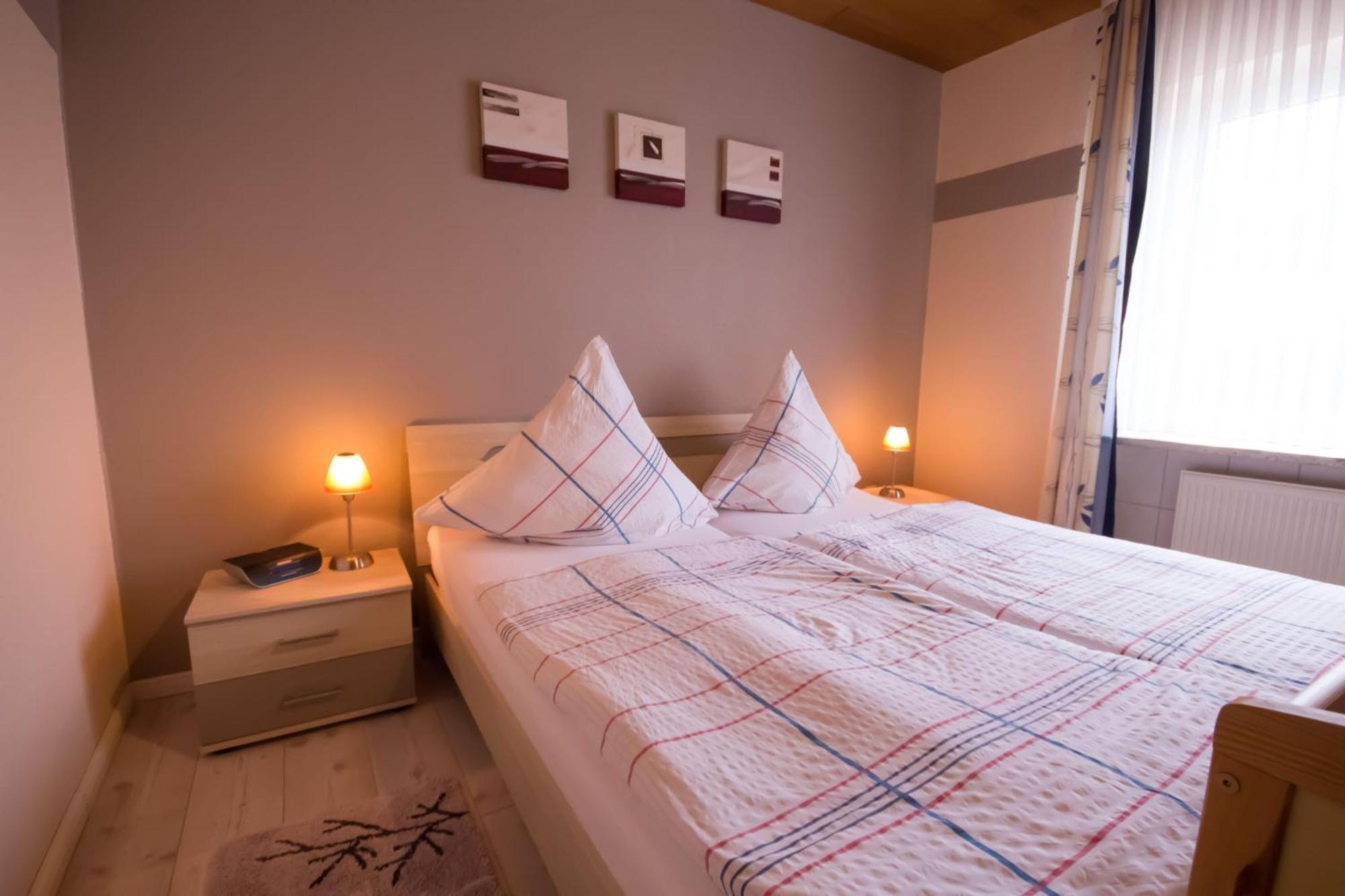 Haus Lily Nr.02 Bis Zu 6 Personen Davon Max. 2 Kinder Büsum Eksteriør bilde